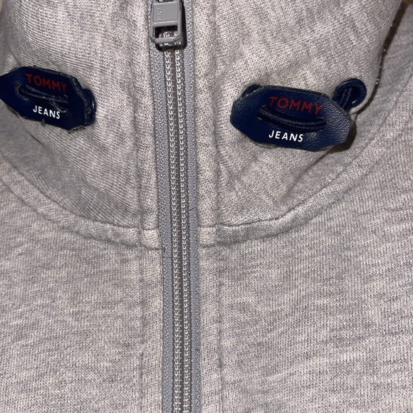 🌹Tommy Hilfiger Grey Men's Sweater - Picture 3 of 5